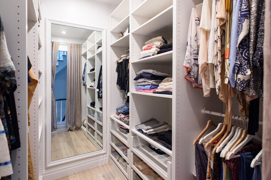 More Photos Of 62 Wyckoff St, Brooklyn Hospitality For Sale