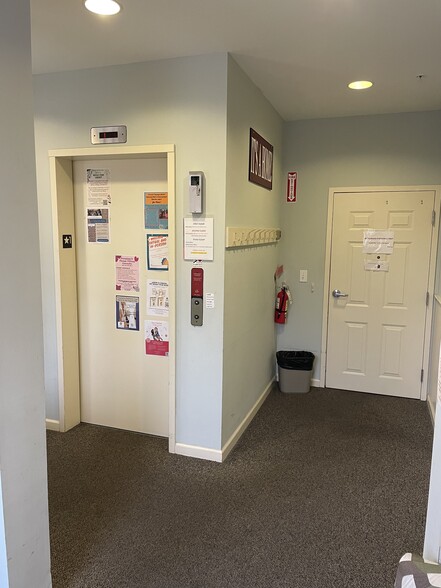 More Photos Of , Bryn Mawr Office For Sale