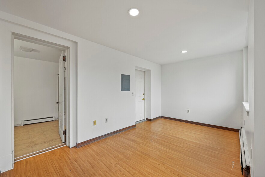 More Photos Of 55 Crystal St, Lenox Dale Apartments For Sale