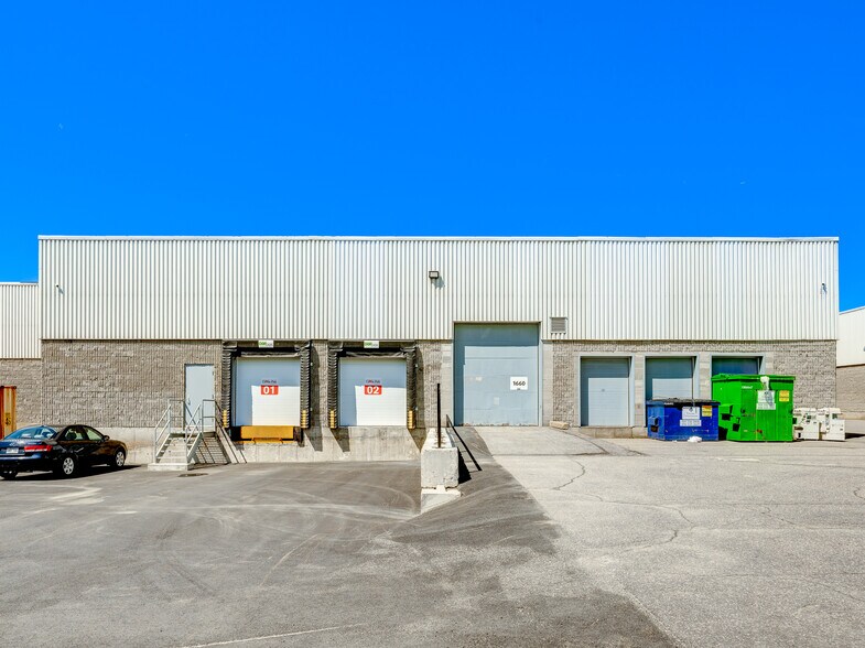 More Photos Of 1520-1660 Av 55E, Montréal Warehouse For Lease