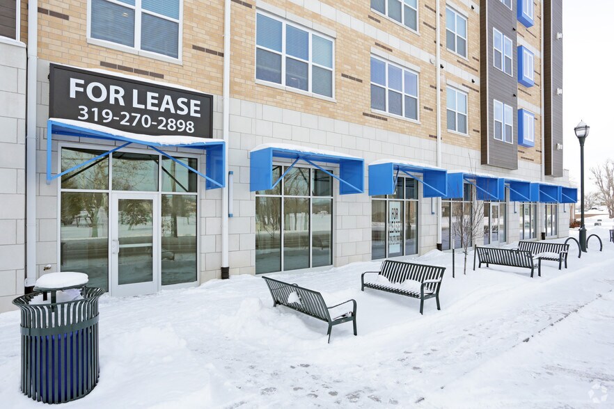 More Photos Of 1708 5th St, Coralville Apartments For Lease