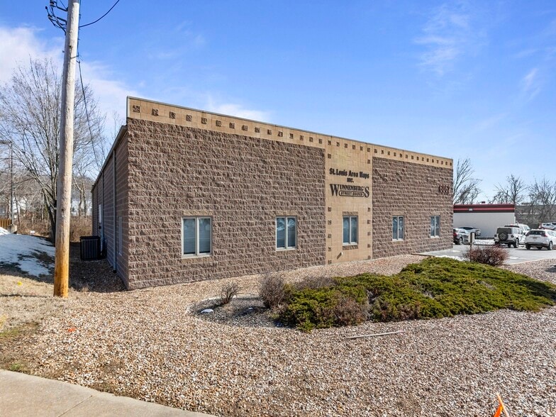 More Photos Of 6062 Lemay Ferry Rd, Saint Louis Warehouse For Sale