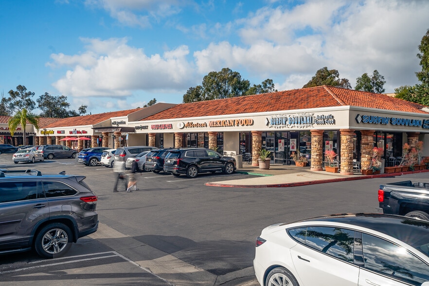 More Photos Of 28161-28241 Marguerite Pky, Mission Viejo Unknown For Lease