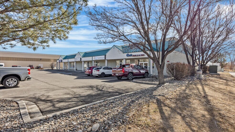 More Photos Of 2913 Patterson Rd, Grand Junction General Retail For Sale