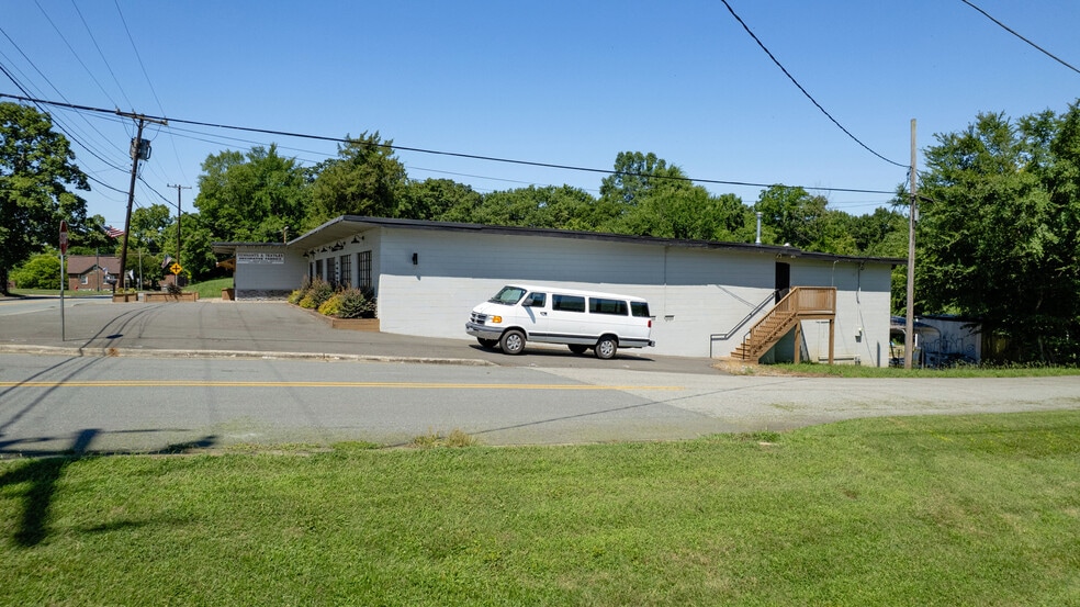 More Photos Of 410 E Main St, Haw River Light Distribution For Lease