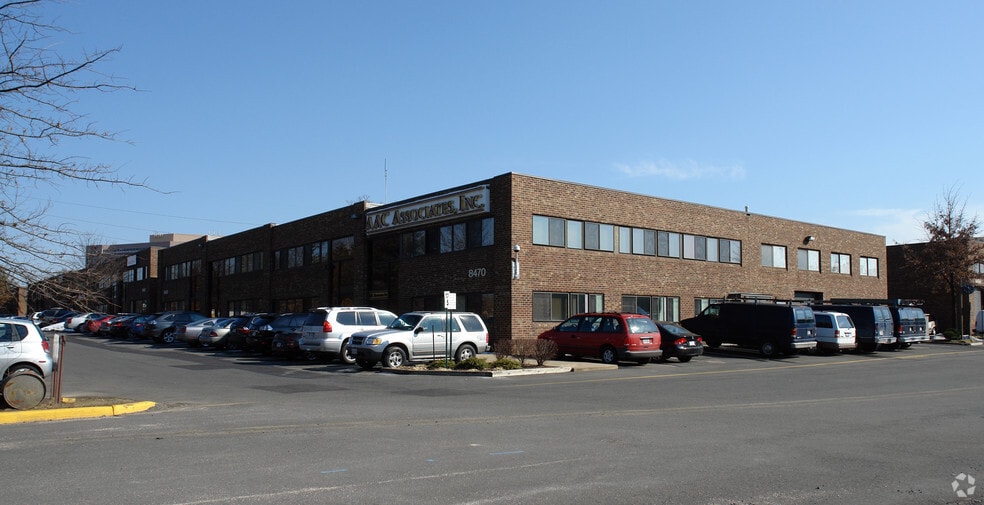 More Photos Of 8470-8472 Tyco Rd, Vienna Office For Lease