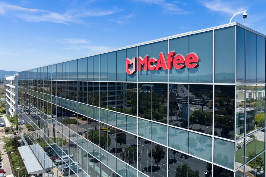 More Photos Of 6220 America Center Dr, San Jose Office For Lease