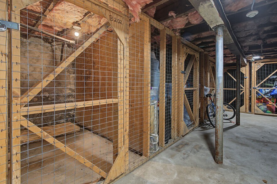 More Photos Of 471 Pond St, Woonsocket Apartments For Sale