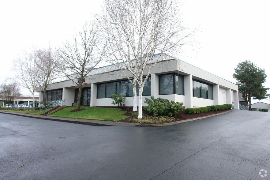 More Photos Of 1800 NW 167th Pl, Beaverton Unknown For Lease