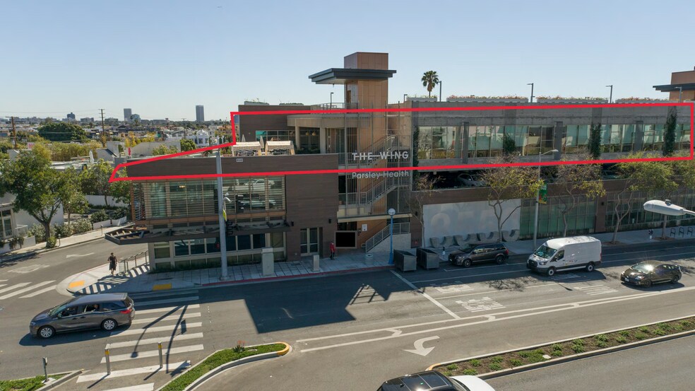 More Photos Of 8550-8594 Santa Monica Blvd, West Hollywood General Retail For Lease