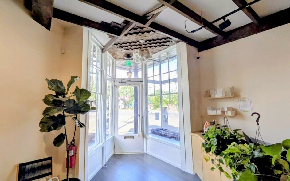 More Photos Of 215 W Clay St, Richmond Office Residential For Sale