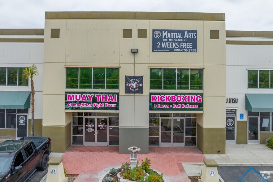 More Photos Of 14189 Foothill Blvd, Fontana Showroom For Lease