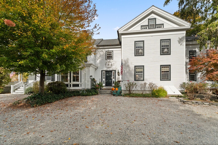 More Photos Of 209 Main St, Deep River Hospitality For Sale