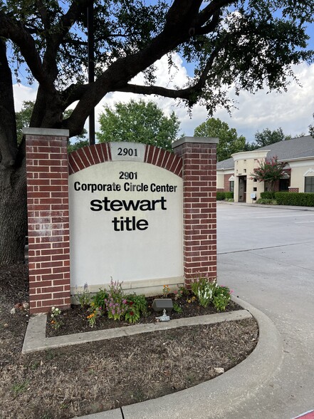 Primary Photo Of 2901 Corporate Cir, Flower Mound Office For Sale