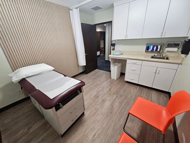 More Photos Of 320 Solano St, Corning Healthcare For Sale