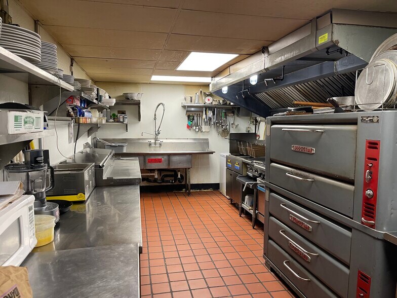 More Photos Of 732-734 Brookline Blvd, Pittsburgh Storefront Retail Residential For Sale