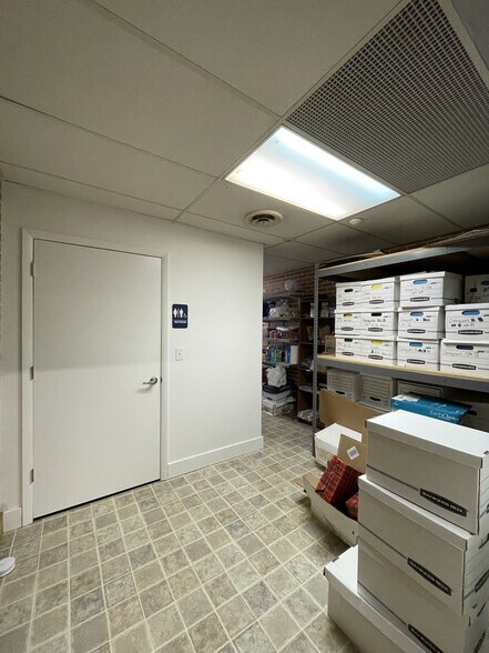More Photos Of 1440 Waterville Monclova Rd, Waterville Office For Lease