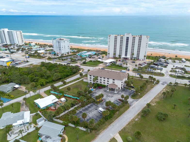 More Photos Of 1050 Ocean Shore Blvd, Ormond Beach Apartments For Sale