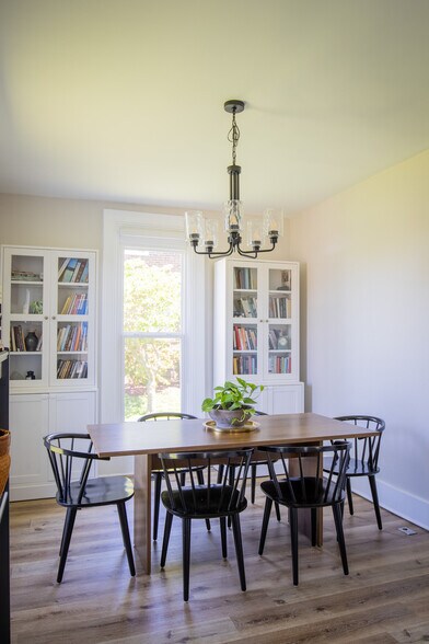 More Photos Of 324 W North St, Lebanon Specialty For Sale