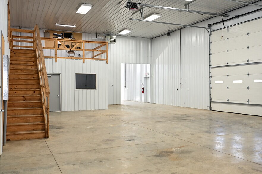 More Photos Of 23367 US 23, Circleville Industrial For Lease