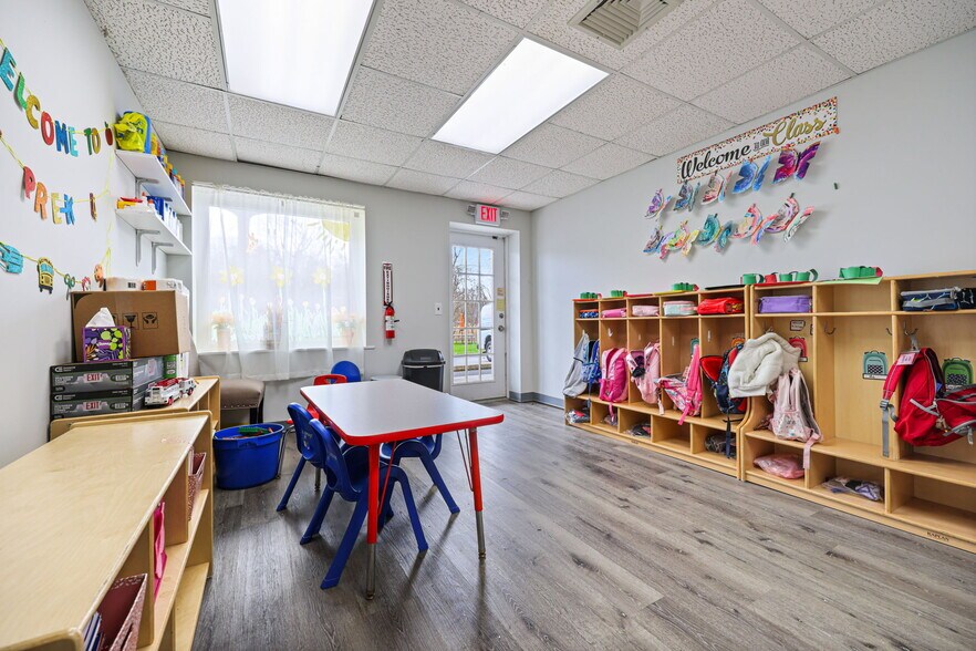 More Photos Of 529-533 Route 52, Carmel Storefront Retail Residential For Sale