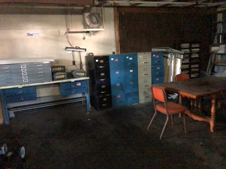 More Photos Of 402 Chandler St, Jamestown Manufacturing For Sale