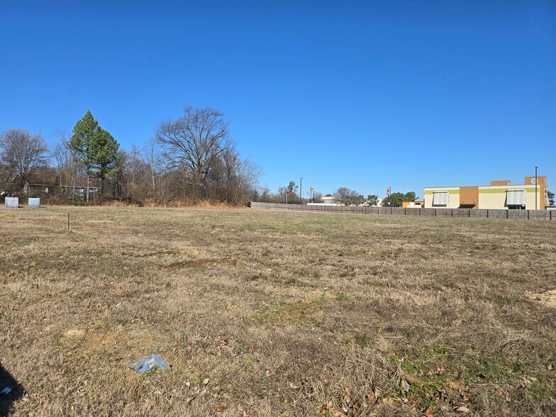 More Photos Of 4747 Getwell Rd, Memphis Land For Lease