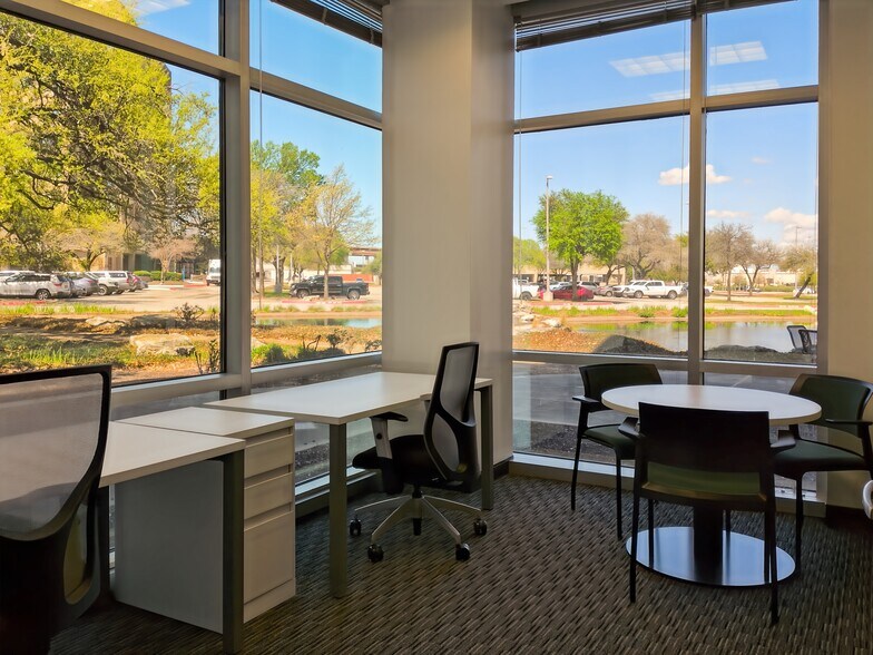 More Photos Of 13785 Research Blvd, Austin Coworking Space
