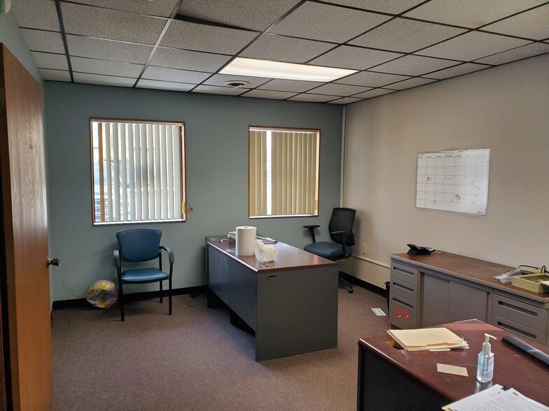 More Photos Of 2282 Elmwood Ave, Kenmore Medical For Sale