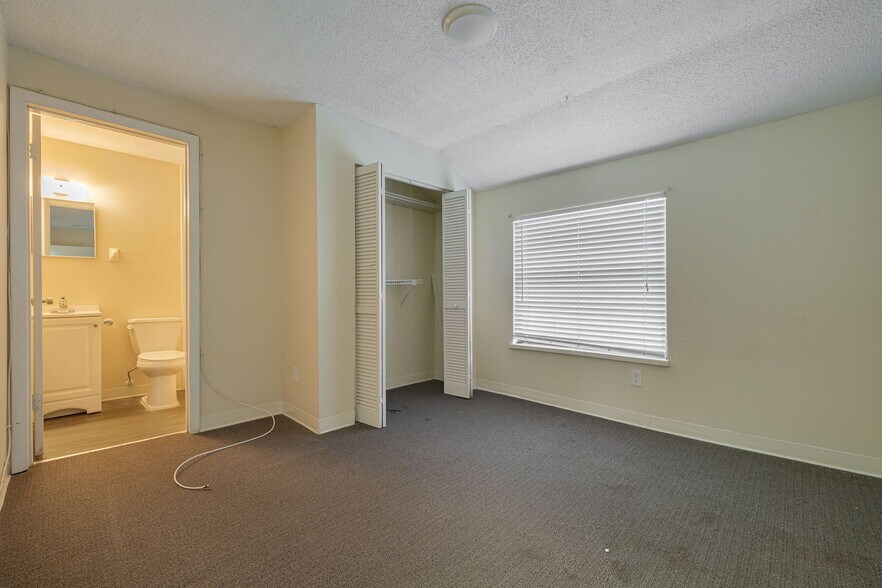 More Photos Of 220 Scotland St, Dunedin Healthcare For Lease