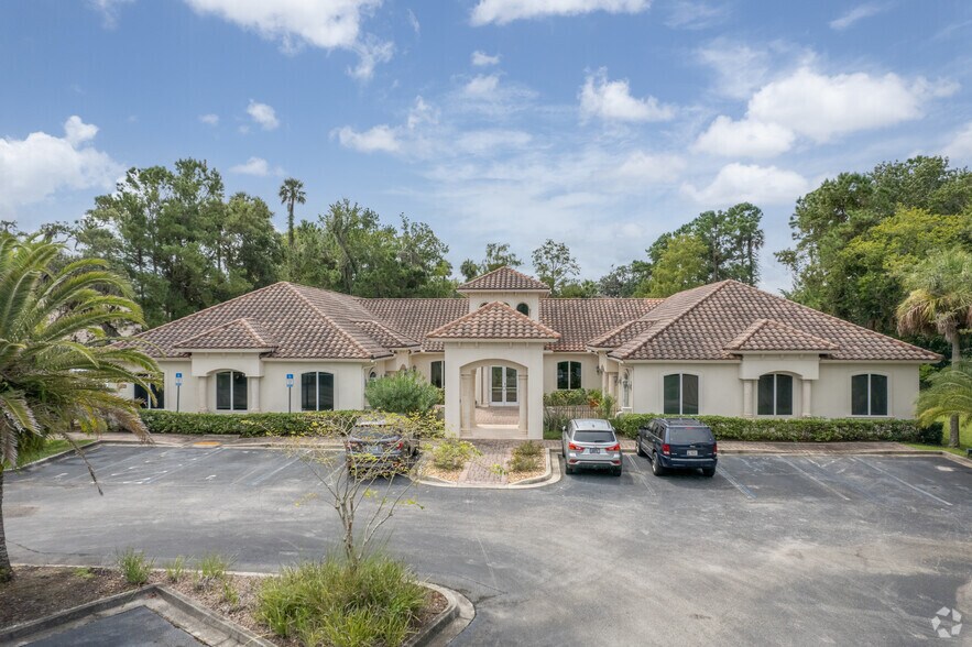 More Photos Of 1680 The Greens Way, Jacksonville Medical For Sale