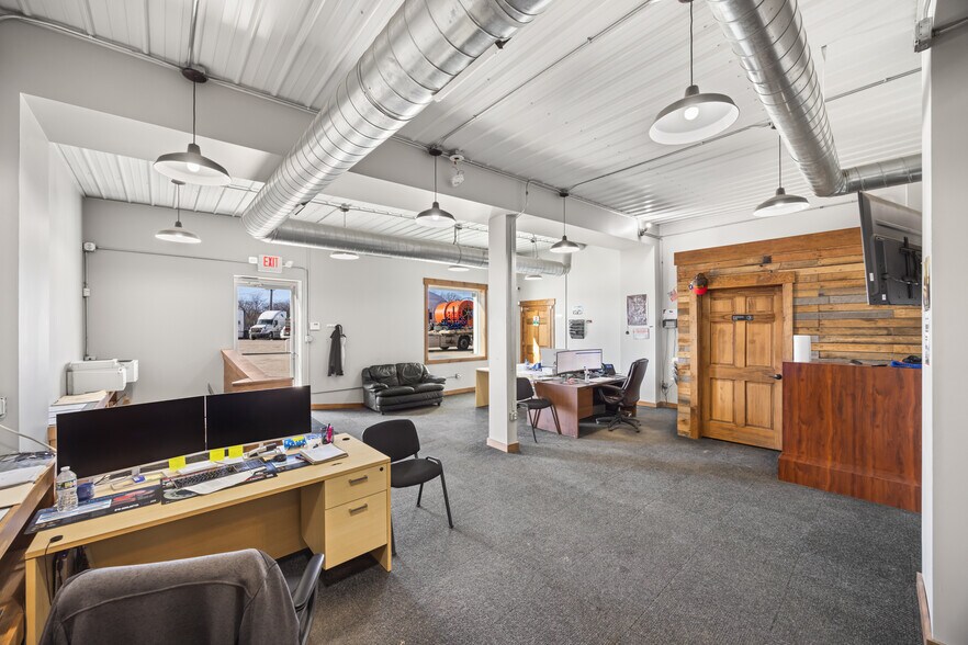 More Photos Of 406 N Union St, Dwight Truck Terminal For Sale