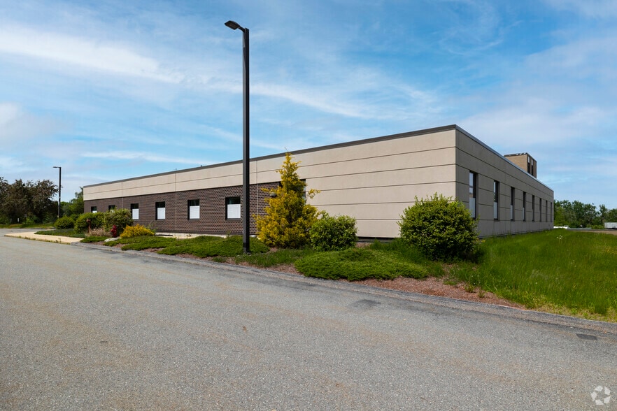 More Photos Of 200 Groton Rd, Ayer Hospital For Sale