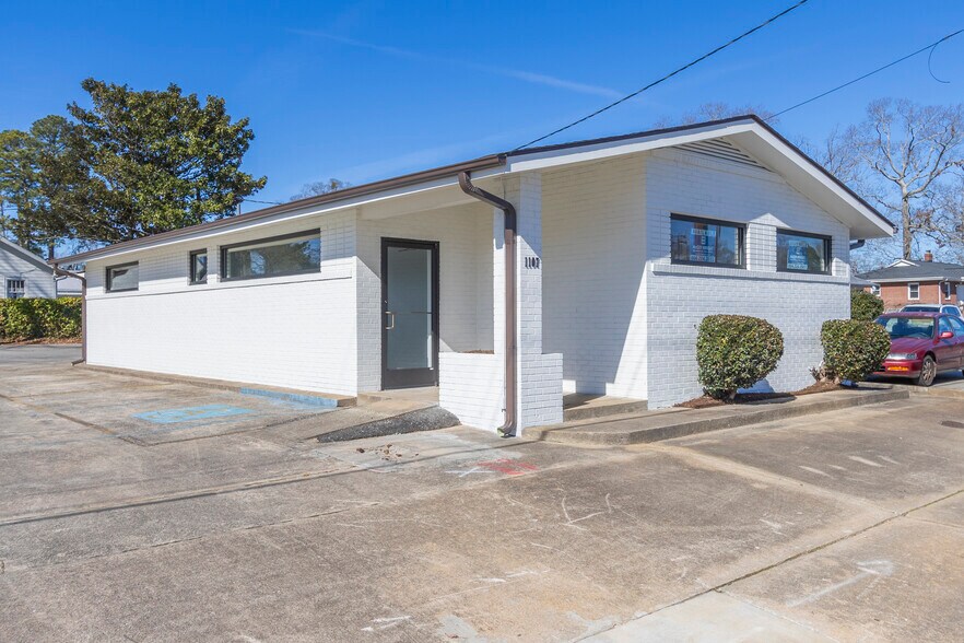 More Photos Of 1107 N Fant St, Anderson Office For Sale