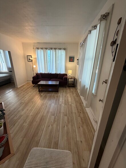 More Photos Of 105 NE 16th Ter, Fort Lauderdale Apartments For Sale