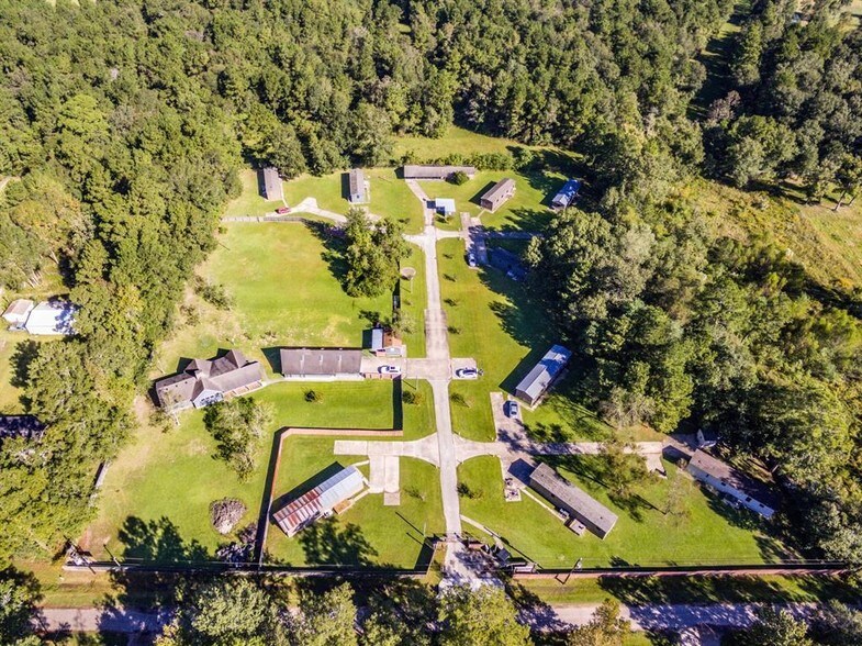 More Photos Of 24917 W Christine Dr, Splendora Manufactured Housing Mobile Home Park For Sale