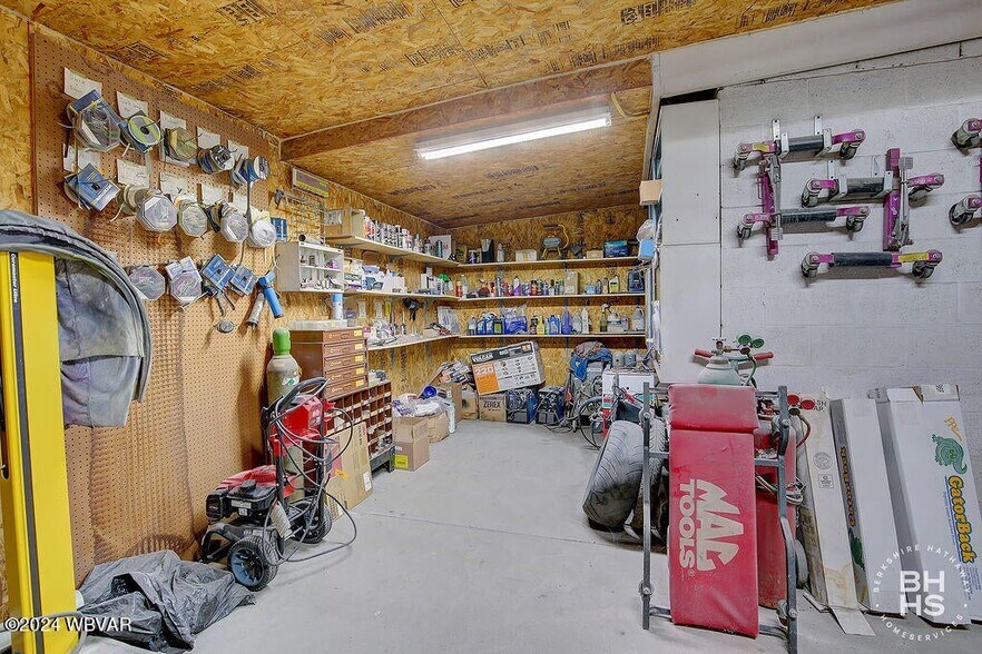 More Photos Of 102 S Henderson St, Lock Haven Auto Repair For Sale