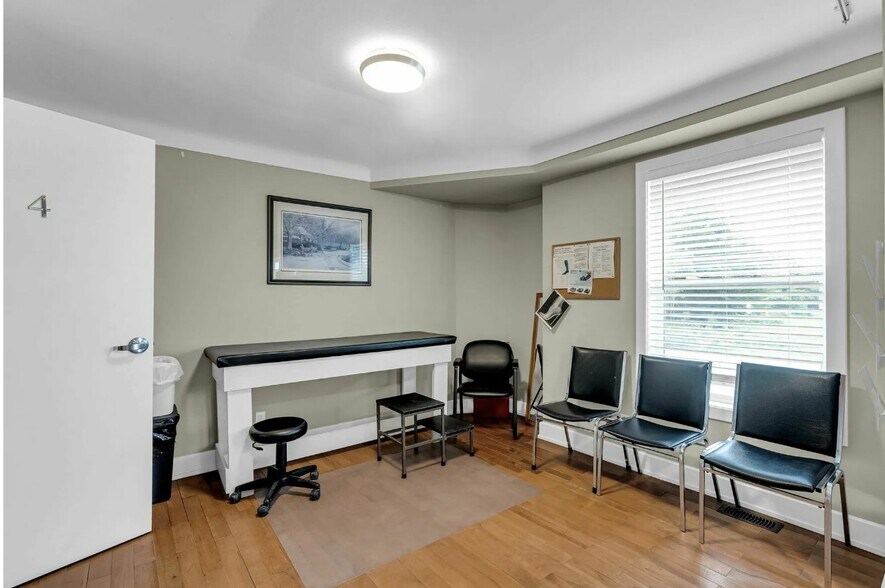 More Photos Of 1014 Maitland Av, Ottawa Medical For Sale