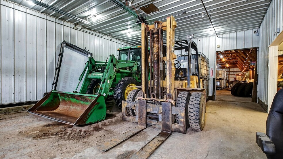 More Photos Of 1631 US Highway 8, Barron Auto Salvage Facility For Sale