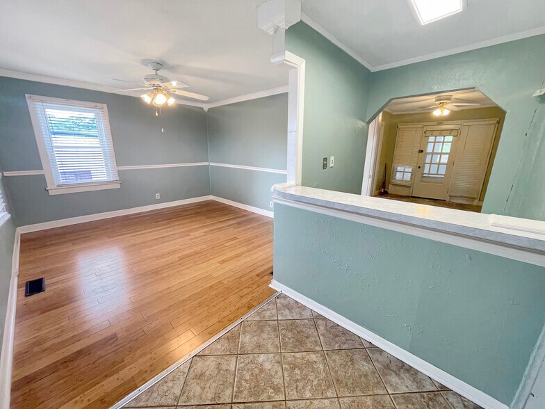 More Photos Of 183 Thompson Ln, Nashville Medical For Lease