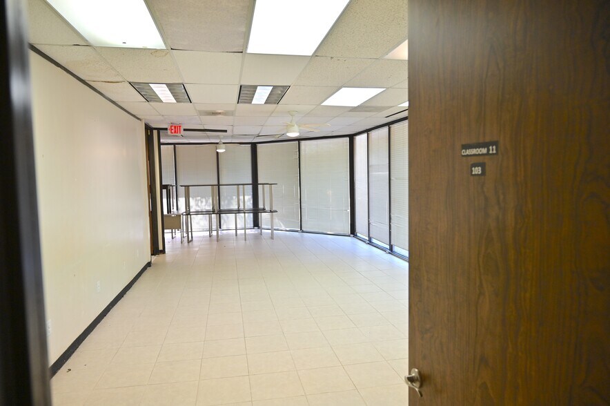 More Photos Of 14423 Cornerstone Village Dr, Houston Medical For Sale