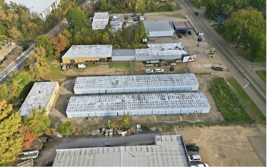 More Photos Of 3705 N West St, Jackson Self Storage For Sale