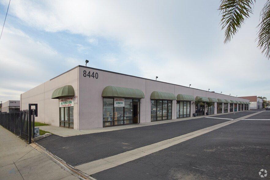 Primary Photo Of 8440 Cerritos Ave, Stanton Showroom For Lease