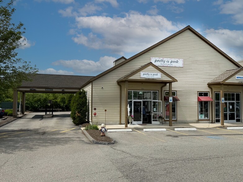 Primary Photo Of 460-490 King St, Franklin Freestanding For Lease
