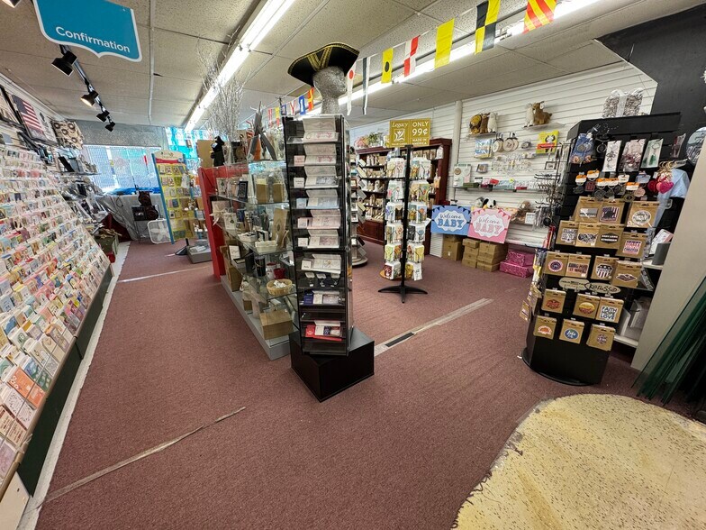 More Photos Of 416 Main St, Point Pleasant Storefront For Sale