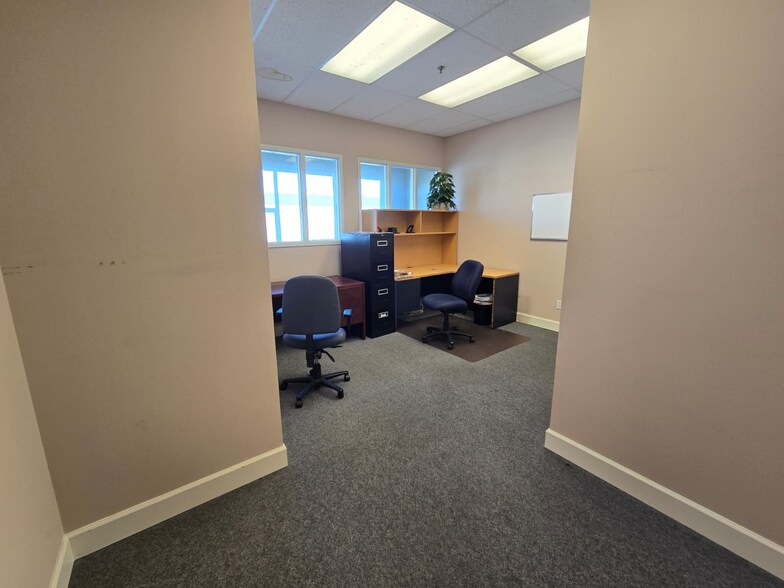 More Photos Of 17957 55th Ave, Surrey Warehouse For Sale