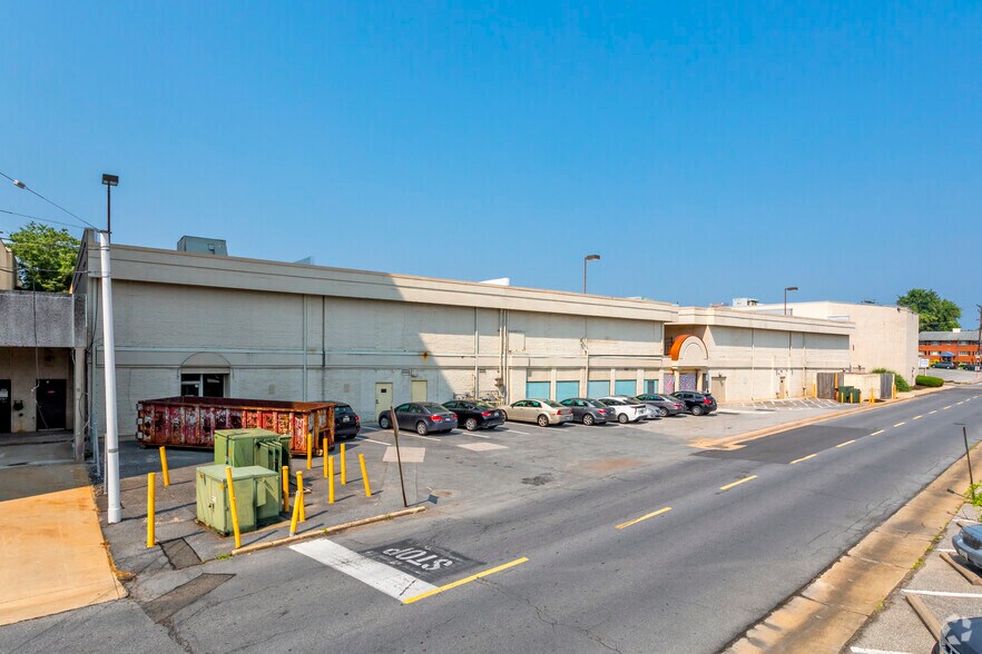 More Photos Of 910 Fairlawn Ave, Laurel Unknown For Lease