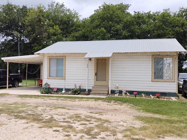 More Photos Of 1321 Harris Hill Rd, San Marcos Manufactured Housing Mobile Home Park For Sale