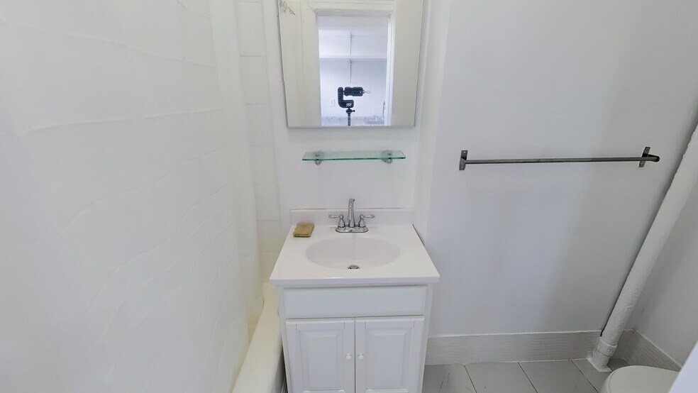 More Photos Of 181 Irving Ave, Brooklyn Storefront Retail Residential For Sale