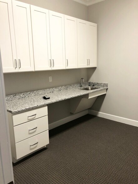 More Photos Of 1764 Heritage Center Dr, Wake Forest Office For Lease